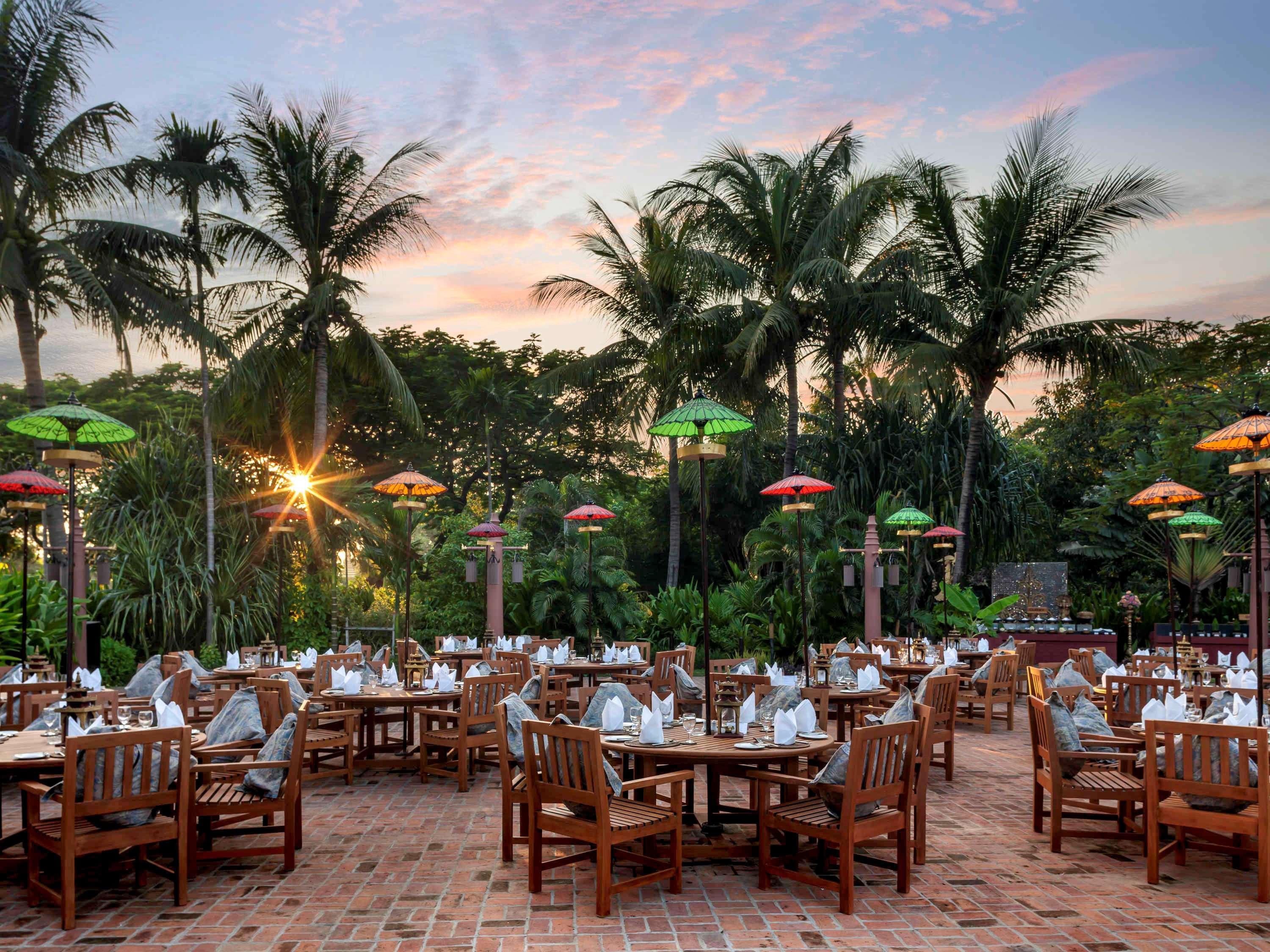Mercure Hill 4*